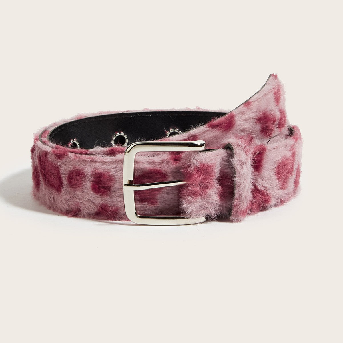 Leopard-print plush belt is a versatile, wide and comfortable furry belt